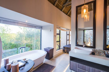 Am Lodge Hoedspruit Exterior photo